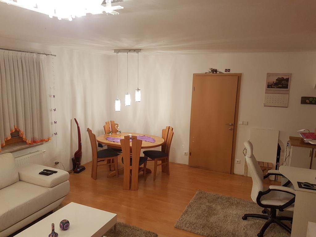 Apartments Lake Bohinj Medja Quarto foto